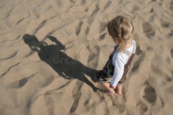 kid in beach